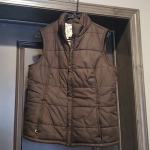 Ariat large vest